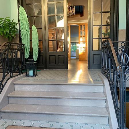 52 Apartment Байьол Екстериор снимка